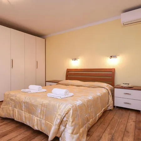 Apartment Felice